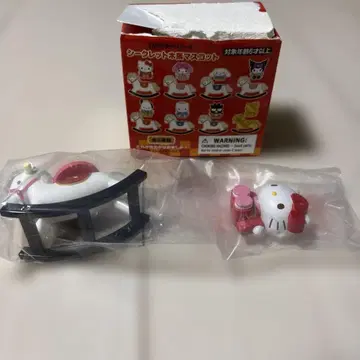 헬로키티 시크릿 목마 마스코트