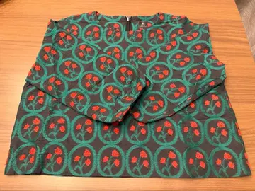 kirkko 앰비덱스 블라우스