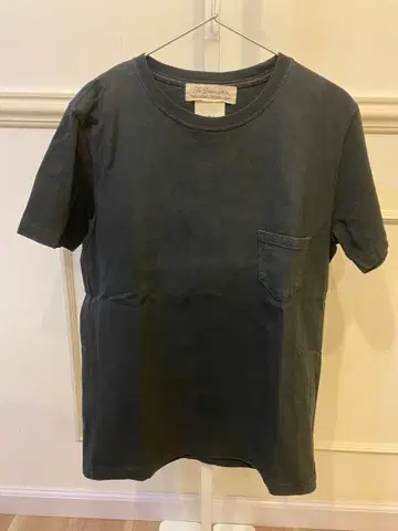 REMI RELIEF 포켓 티셔츠 레미레리프