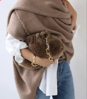 새상품급 두지엠 클라세 브라운 퍼 백 골드 체인