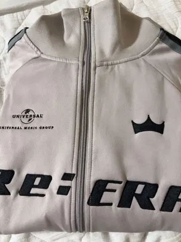 UNIVERSAL MUSIC Re ERA 킹프리 트랙 자켓