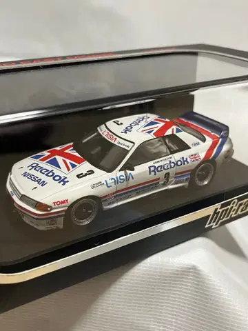Reebok Skyline GT-R (#3) 1991 JTC Tukuba