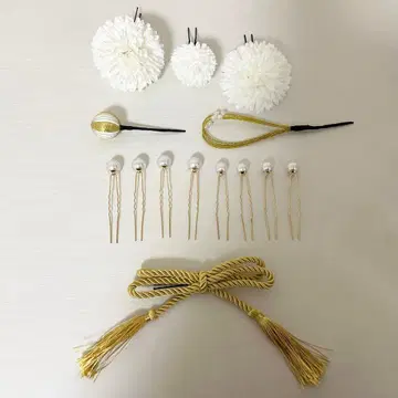 일본 의류 머리 장식 골드