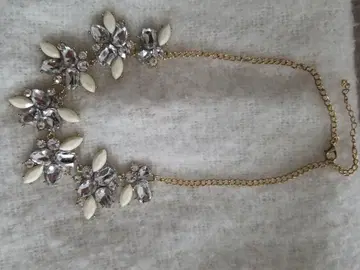 플라워 모티브 목걸이