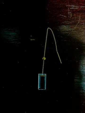 simmon 크리스탈 한쪽 귀걸이