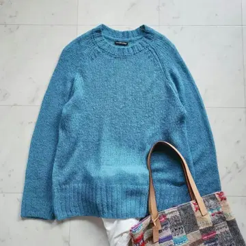 새상품급 놈브르 임페어 알파카 혼방 니트 넉넉한 핏 블루 2024AW