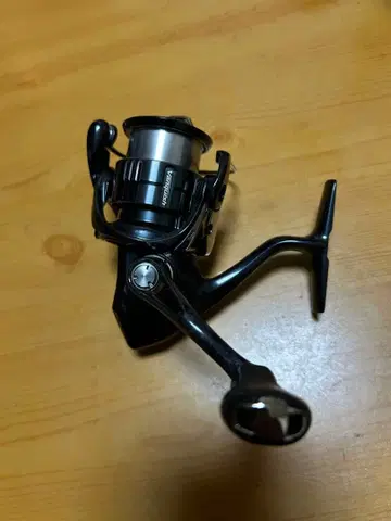 시마노 [ 19 뱅퀴시 ] C2500SHG