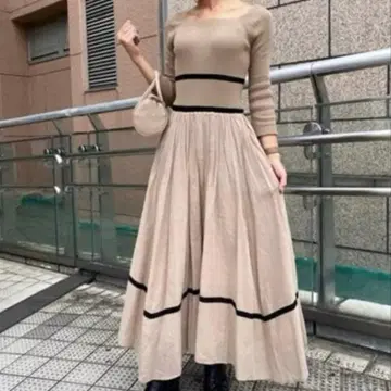 릴리 브라운 니트 직물 도킹 원피스