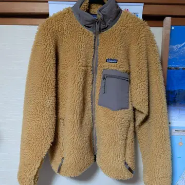 초레어 patagonia 파타고니아 테킬라 골드 클래식 레트로 S