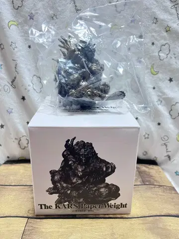 죠죠의 기묘한 모험 전투 조류 카즈의 생각 멈춘 문진