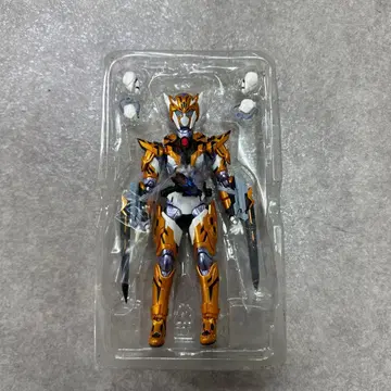 S.H.Figuarts 가면라이더 발키리 저스티스 서벌