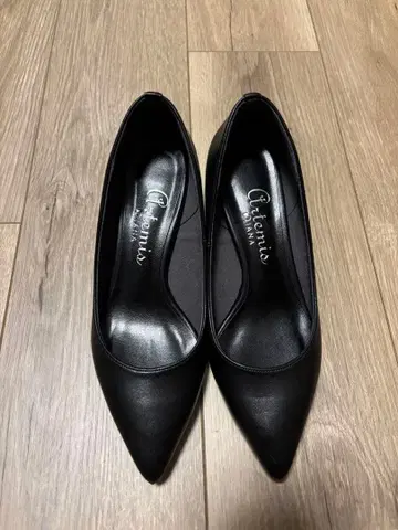 블랙 스틸레토 펌프스 22cm