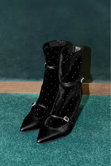 Herlipto Crystal Velour Ankle Boots 37
