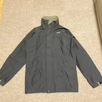 초레어! 파타고니아 리퀴드 스카이 자켓 블랙 고어텍스 사이즈 S