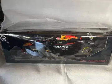 레어 미니 챔피언스 1/18 레드불 맥스 페르스타펜 일본 GP 2024