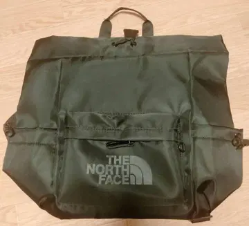THE NORTH FACE 다크 그린 백팩