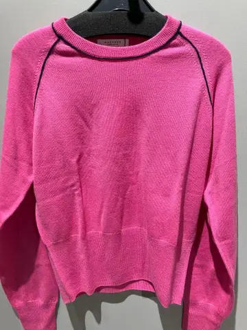 투모로우랜드 맥피 플레인 울 크루넥 풀오버