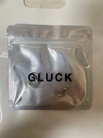 GLUCK Horseshoe Necklace 실버