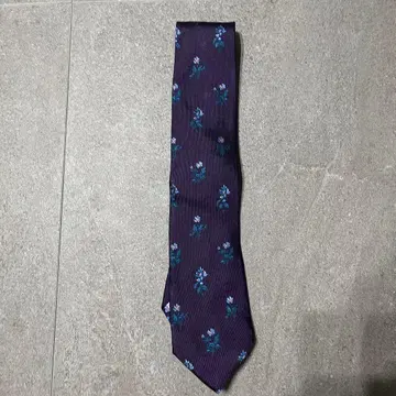 Paul Smith 꽃무늬 넥타이 보라색