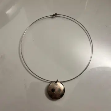 도트 무늬 실버 목걸이