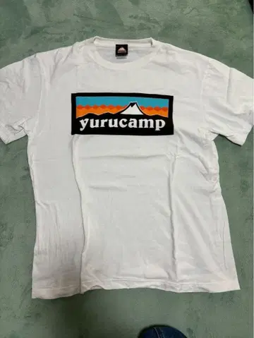 유루캠 T셔츠