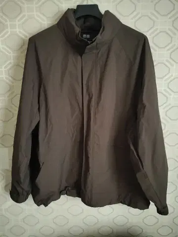 유니클로 윈드프루프 스탠드 블루종