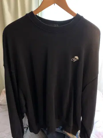 츠유 데모니쉬 트레이닝복