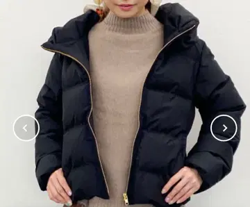 아카이브 심리스 숄카라 다운 블랙