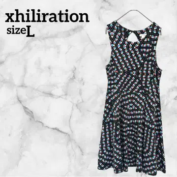 xhiliration [ L ] 원피스 기하학 패턴 해외 구제 의류