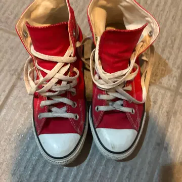 Converse 레드 하이컷 스니커즈
