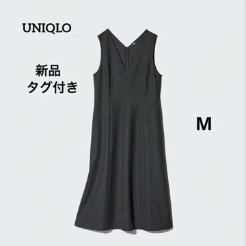 [미사용 새상품] UNIQLO 브러쉬드 저지 오버롤 스커트 M