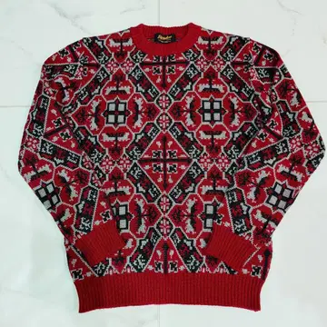 SOFT MACHINE 소프트 머신 크루넥 스웨터 레드