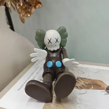 KAWS 스컬 디자인 피규어 약 15cm