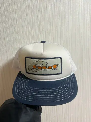 HUF 트래커 캡 화이트/네이비