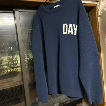 BAYFLOW 네이비 니트 스웨터 DAY New York