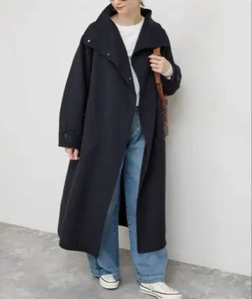 비버 뉴앙스 컬러 오버코트