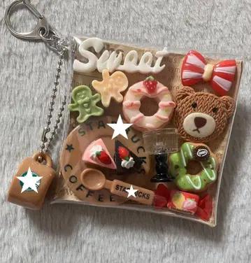 가챠 파우치 [ 니트 패턴 곰돌이 카페 약간 크리스마스 컬러 ]