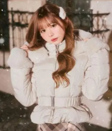 후드 부착 슬림 다운 자켓