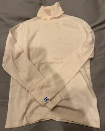 H.R.MARKET 터틀넥 스웨터 사이즈 2