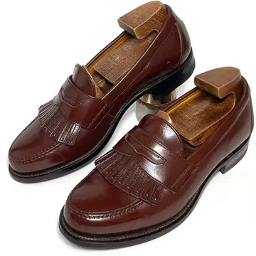 SCOTCH GRAIN 퀼트 코인 로퍼 브라운 24EE 가죽 신발