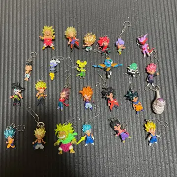 드래곤볼 피규어 키링 세트 24개