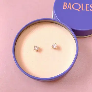 새상품 BAQLESS 큐빅 지르코니아 귀걸이