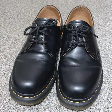 닥터마틴 3홀 27cm UK8