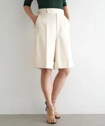 [ 하세가와 쿄코 씨 콜라보 ] 숏팬츠 윔 가젯