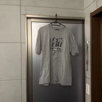 TBPR 그레이 셔츠 LENS II