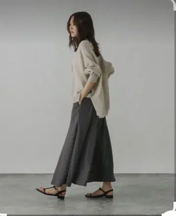 실크라이크 플레어 스커트