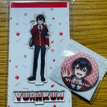 컬러풀 피치 뮤지엄 유안 아크릴 스탠드 캔뱃지