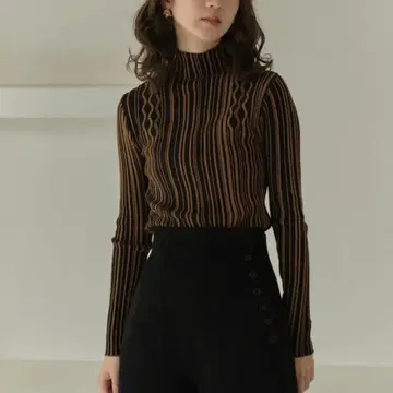 eaphi random line design knit