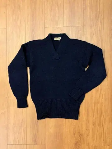 [ 40s ] 밀리터리 V넥 니트 빈티지 36 사이즈