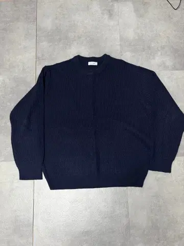 SCENERITY Enne 라운드 니트 네이비